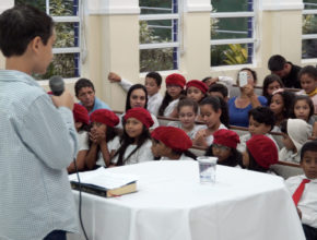 Curso de Oratória e Pequenos Grupos para Crianças