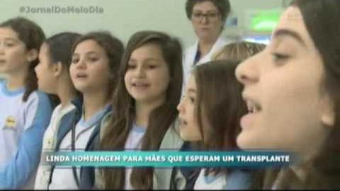 Record destaca ação de alunos em associação renal de Itajaí
