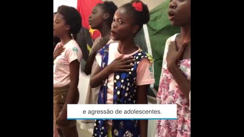 Fast - Projeto Garotas Brilhantes em Angola