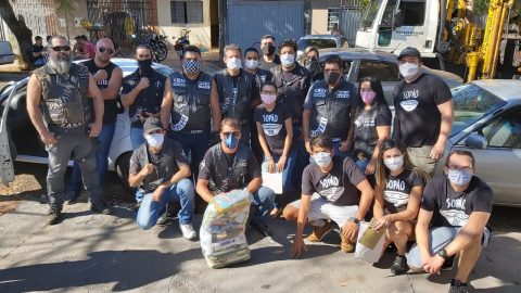 Voluntários arrecadam 400 cestas de alimentos em parceria com moto clubes (Band)